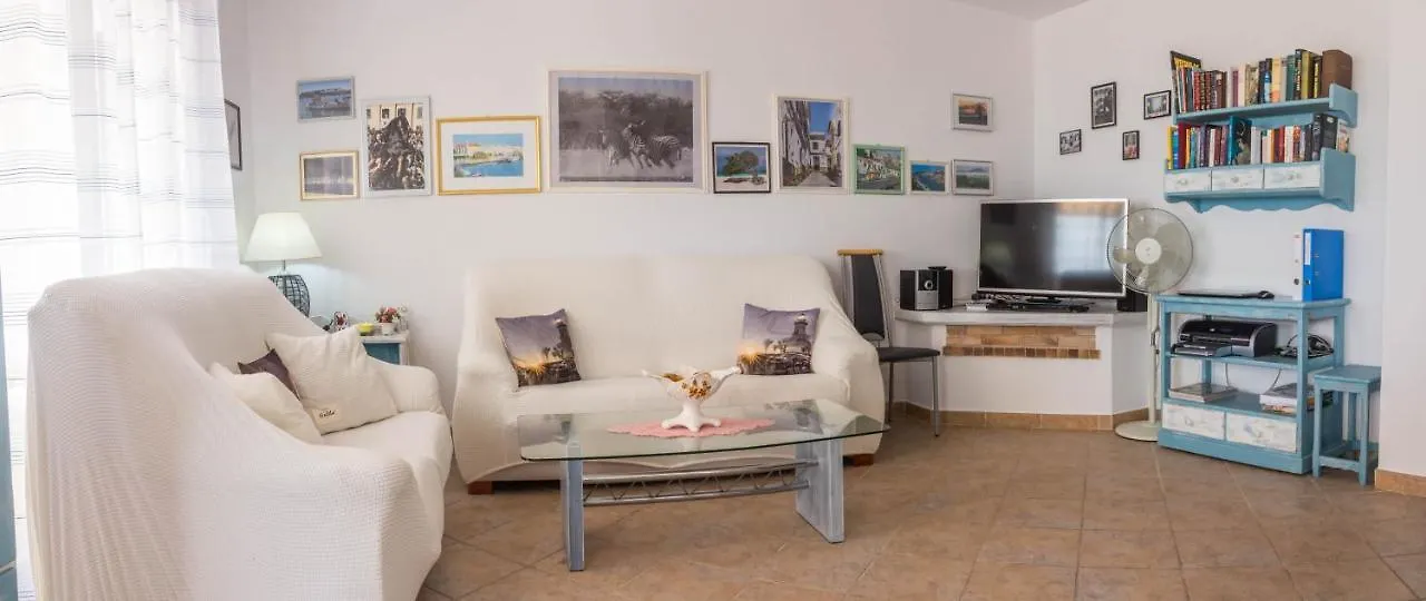 Gerry&Lotti Apartment Son Bou 0*,  Spain